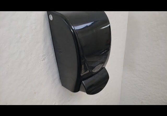 Stands up to HEAVY Use!! Scj professional soap dispenser Review Unboxing Generic Demo Test