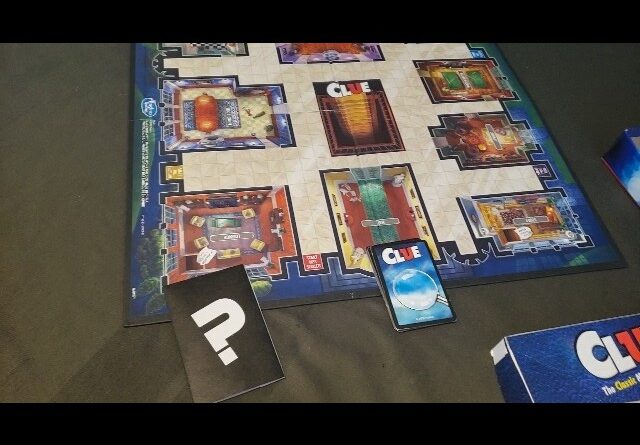 ORIGINAL - Review of Hasbro Clue Game in box Review Unboxing  Demo Test