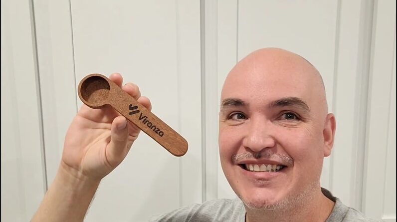 SMOOTH FRESH SWIFT SEAL? Viranza Wooden Coffee Scoop with Bag Sealing Clip Review Unboxing Demo Test