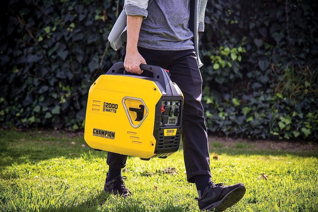 Champion Power Equipment 100692 2000-Watt Portable Inverter Generator, Ultralight