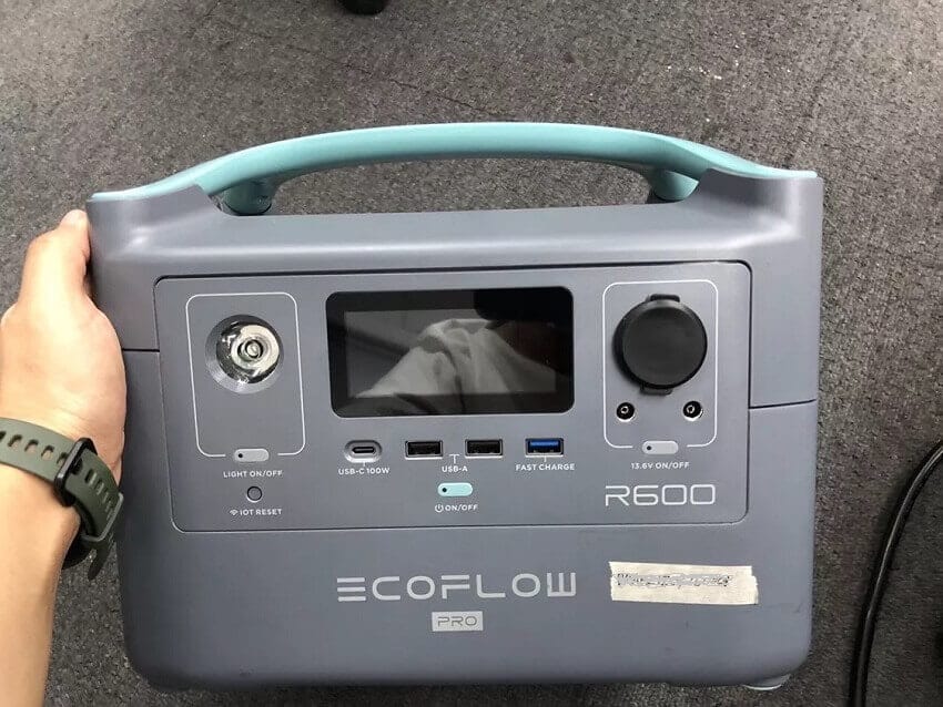 EF ECOFLOW River 288Wh Portable Power Station,3 x 600W(Peak 1200W), Fast Charging Silent Solar Generator  River 600 Extra Battery, 288Wh Suitable for River 600 Solar Generator EF ECOFLOW River 288Wh Portable Power Station,3 x 600W(Peak 1200W), Fast Charging Silent Solar Generator  River 600 Extra Battery, 288Wh Suitable for River 600 Solar Generator