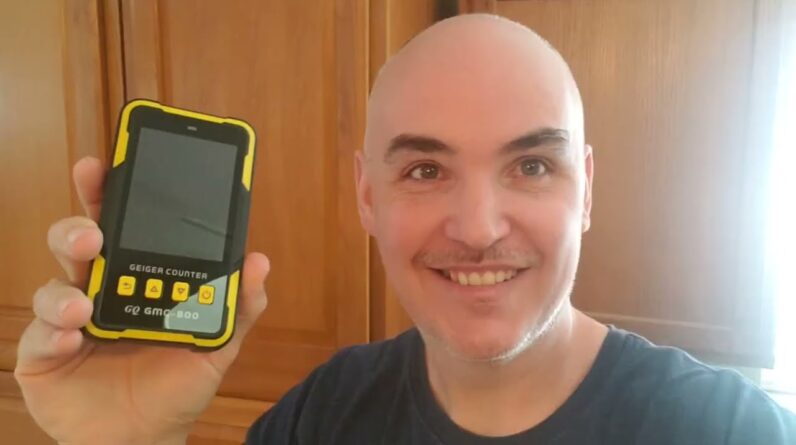 HOW-IT COMPARES? Gq gmc-800 Geiger Counter Review - GQ Portable Dosimeter Unboxing Demo