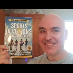 INTERACTIVE READ? One-Minute Weekly Sports Devotions for Rising Athletes Book Review Unboxing