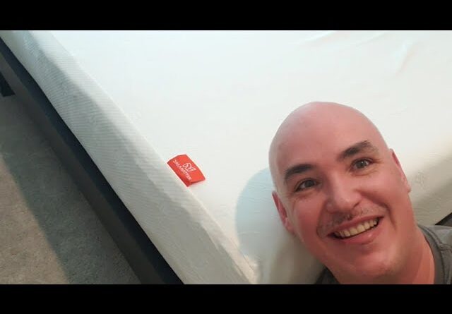 STRONG SMELL? Dreamatter 10-Inch Memory Foam Mattress Review Unboxing Demo Test