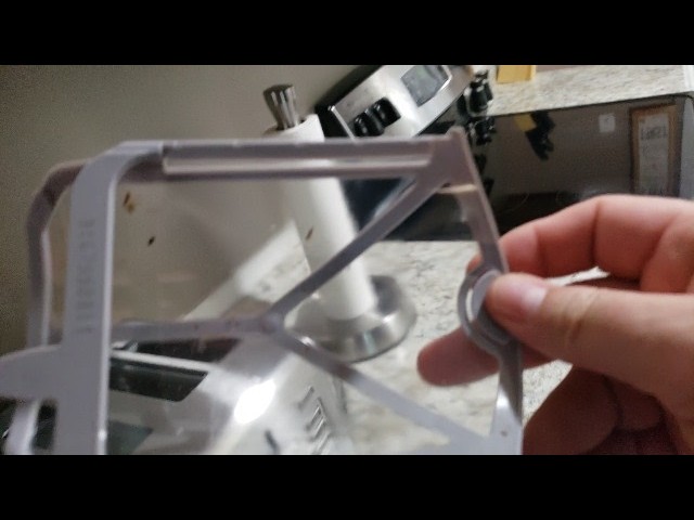 1 CLICK FOR-REAL ? Review of Zevo Indoor Flying Insect Trap Review Unboxing ZEVO Demo Test