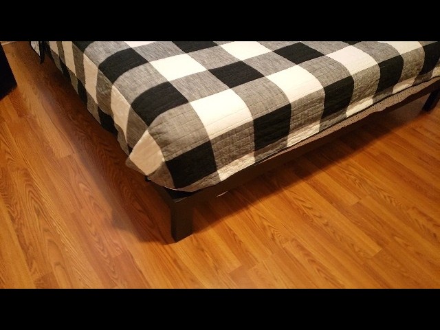 STURDY THICK - Review of Metal 10 inch platform bed headboar Review Unboxing Mellow Demo Test