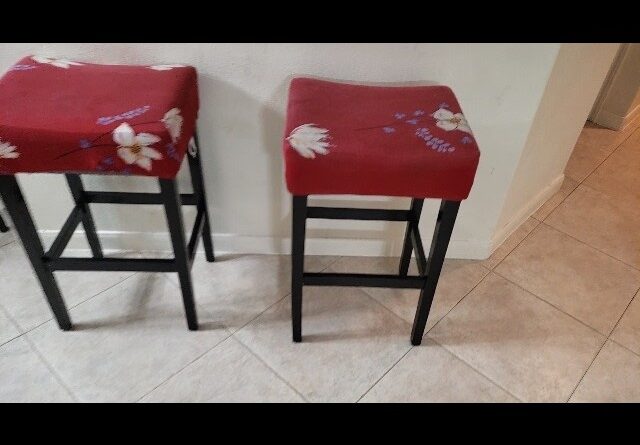 300 Lb STURDY - Review of Christopher Knight Counter Stools Review Unboxing Christopher Knight Home