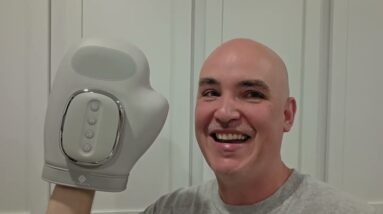 MASSAGE for EVERYONE? - Riyoova Hand Massager Glove with Heat and Compression Review Unboxing Demo
