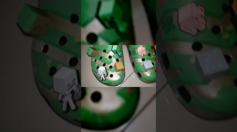 WHAT-YOU-MISSED? Minecraft Croc Review Review Unboxing Crocs Demo Test