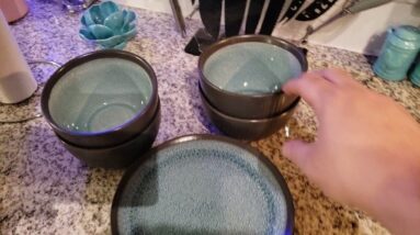 TEXTURE - Review of Pfaltzgraff Maddox Dinnerware Teal Review Unboxing Pfaltzgraff Demo Test