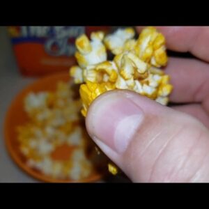 COMPARISON Jolly Time Popcorn Big Cheez Kettle Corn Butter Review Unboxing Jolly Time Demo Test