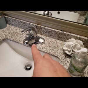 2 LINES CENTERSET? Single Handle Bathroom 4 inch Chrome Faucet Review Unboxing Aqua Vista Demo Test