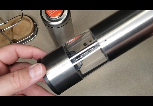 LIGHTS - Review of Flafster Electric Salt N Pepper Grinder Review Unboxing FLAFSTER KITCHEN Demo Tes