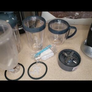 CUPS n BOTTLES - Review of Replacement Parts NutriBullet Review Unboxing Feilifan Demo Test