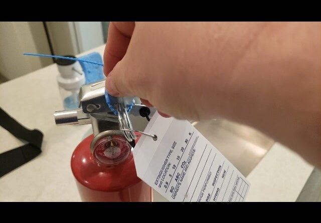 BOTTOM - Review of Buckeye Dry Chem  Fire Extinguisher Review Unboxing Buckeye Demo Test