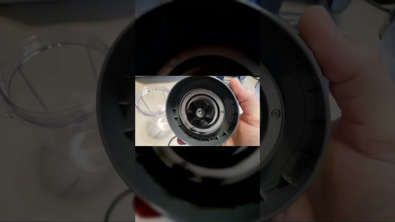 THE SAME !! - Review of Nutribullet Blender 24OZ Cup n Blade Review Unboxing GahsElec Demo Test