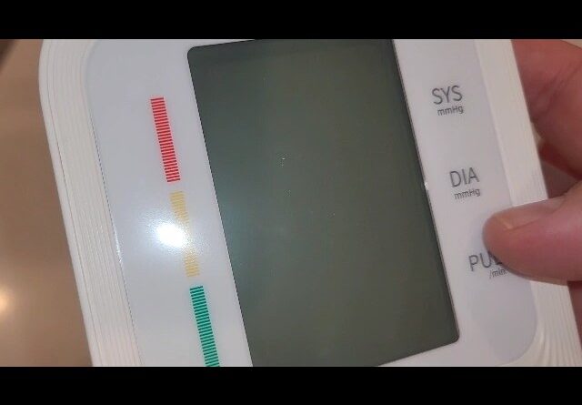 KNOW-RESULTS BIG-ARM? Sinocare Arm Blood Pressure Monitor Machine Review Unboxing sinocare Demo Test