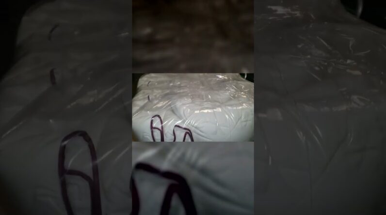 THIN WARM - Review Intelli Pedic ComfortOne Comforter Review Unboxing DOWNLITE Demo Test
