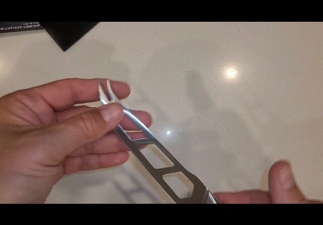 NOT-SHARP HARD-TO-HOLD? 5 Inch Pronged Serrated Cutluxe Cheese Knife Review Unboxing Cutluxe Demo Te