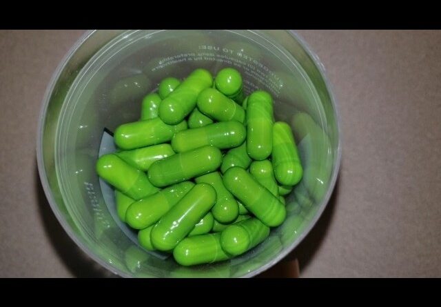 SWALLOW SECRET? Healthbiotics Sulforaphane Supplement Review Unboxing Healthbiotics Demo Test